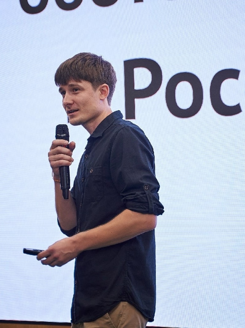 Павел Красников